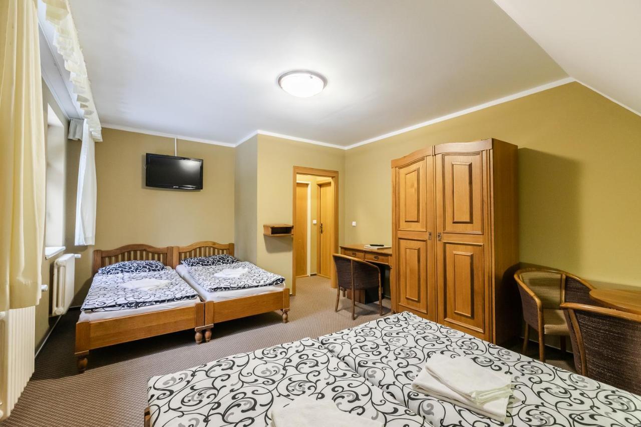 Hotel Perla Jizery ヨセフーフ・ドゥール エクステリア 写真
