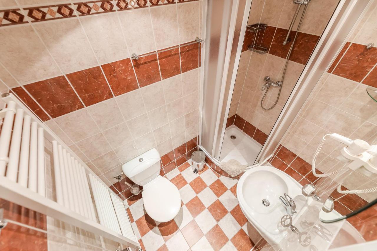 Hotel Perla Jizery ヨセフーフ・ドゥール エクステリア 写真